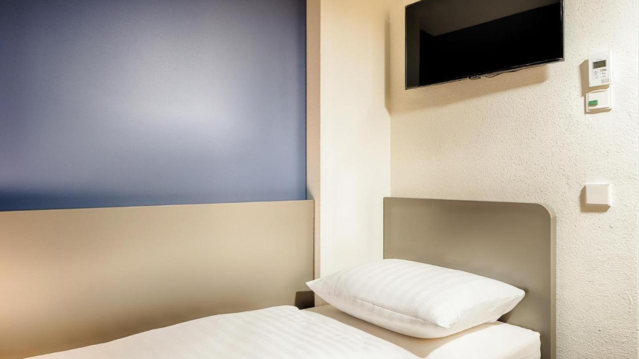 B&B Hotel Muenchen-Garching Garching bei München Dış mekan fotoğraf
